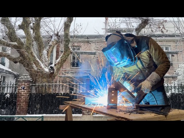 Preparing Structural Beams: Frozen Flakes VS Molten Steel