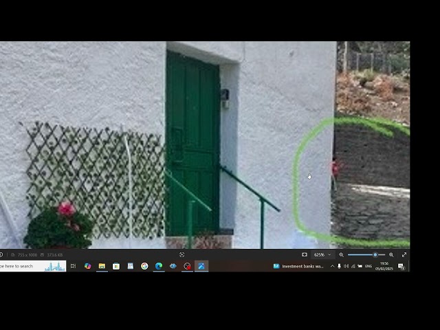 More private messages on the jay slater case one really strange photo people???