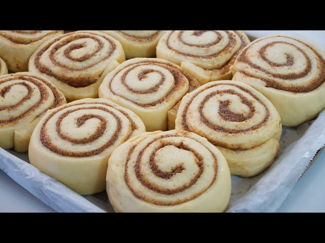Easy Cinnamon Rolls With Fluffy Lemon Condensed Milk Frosting