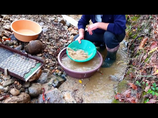 We Used Ancient Gold Panning Methods and Found THIS!