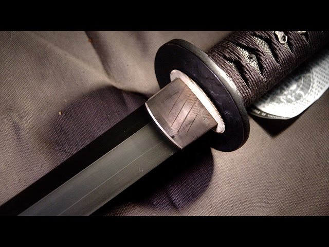 The DEADLIEST Swords in The World: CURSED Samurai Muramasa Blades