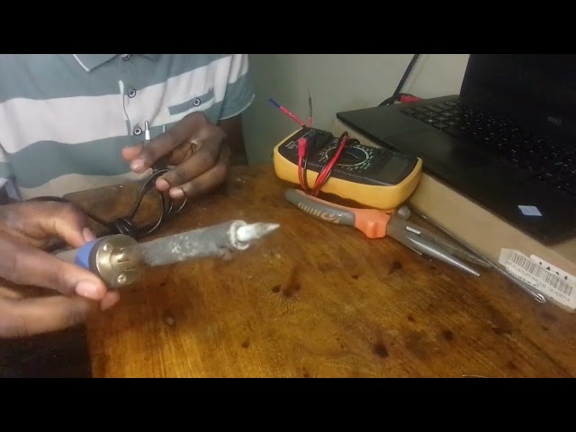 Essential tools to use for electronics repairs (Beginner)