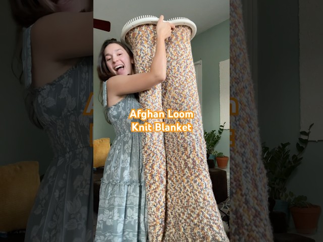 Afghan Loom Knit Blanket #loomknitting #afghanblanket #diycrafts #diycrafts #fiberart