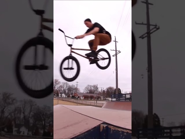 Don't ask me how many times I called friends out of school 😂