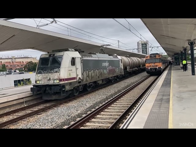 Estació de Girona 28-9-2025, matí de trens jmc. @asafegi