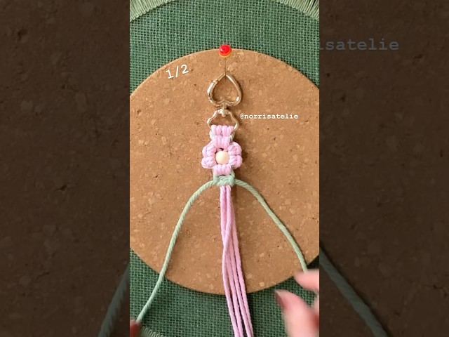 Chaveiro Flor 🌸 1/2 #macrame#handmade#knot#diy #artesanato #ideia #keychain