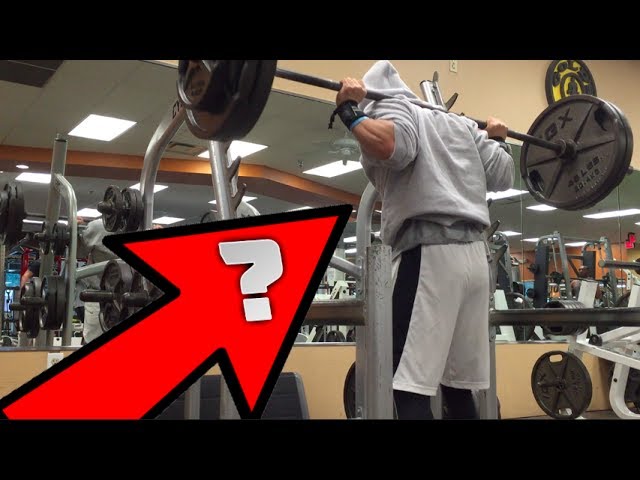 HE’S RANKED #1 in CALL OF DUTY, BUT CAN HE EVEN LIFT?… (no…)