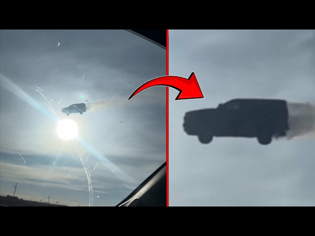 Terrifying Glitches Caught On Camera! 1000 Shocking Moments!