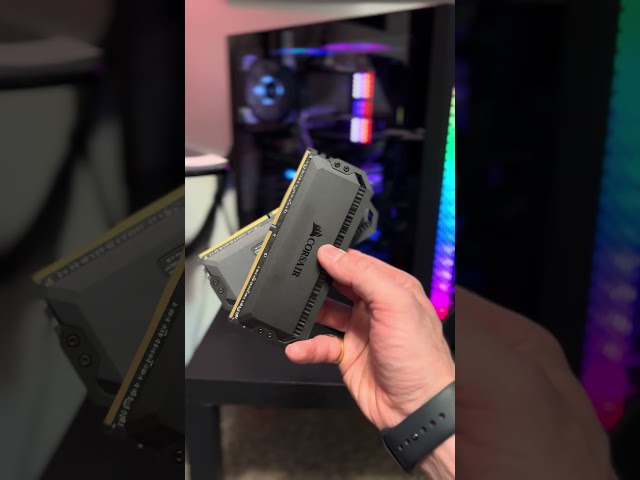 2 Sticks Of Ram Vs 4 Sticks? What Gives You Better FPS? (Both Tested With 32GB DDR4 3200mhz)