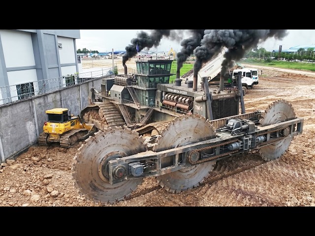 AMAZING TEAMWORK!! ENGINEERING!! Expert Bulldozer and Dump Truck Operator Prepares Land Site