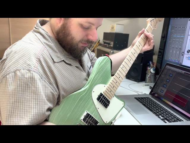Reani Guitars - Bellagio, Blackout Effectors Musket , Dr.Z Route 66 via Two Notes Captor