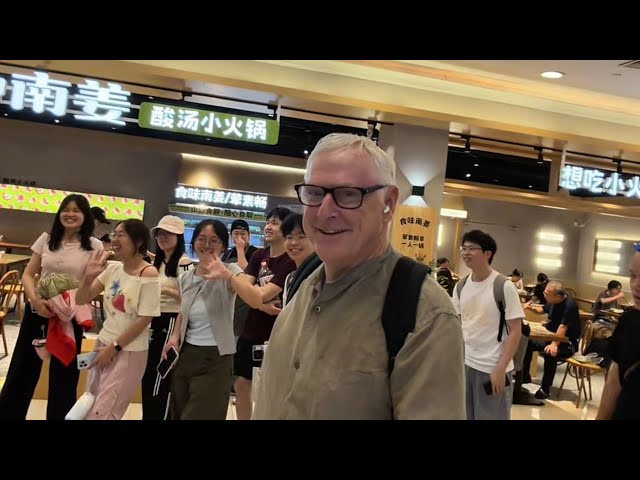 Thurs 23 Jul World stock markets, gold and silver - as I get mobbed in a China shopping mall. 😍👍🏽