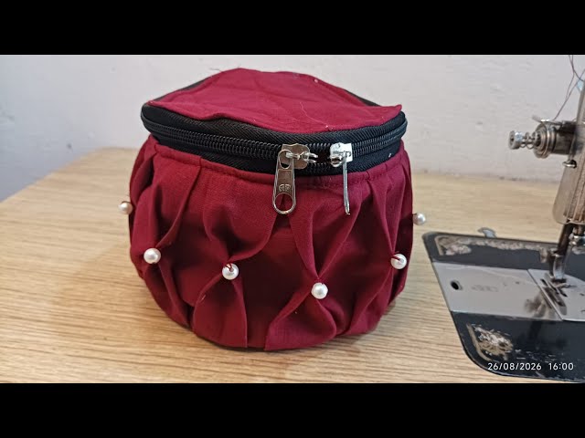 Cute Pearl Round Bag – Elegant, Stylish & Trendy Look
