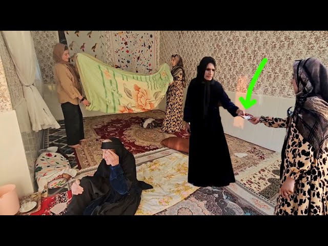 Umm al-Banin and a pregnant mother for a bite of bread; Two women's tireless efforts to earn money