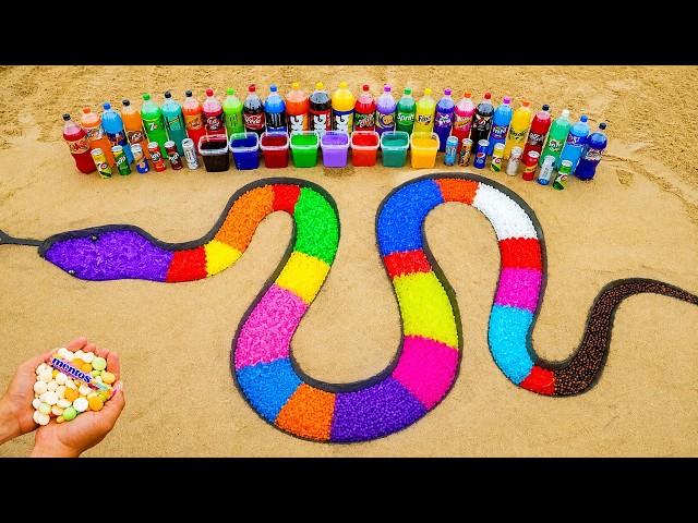 Experiments Rainbow Snake with Giant Sodas, Coca Cola, Fanta, Mtn Dew, Pepsi and Mentos Underground