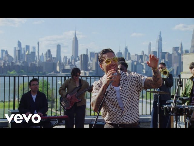 Maluma - Your Memory (Official Video)