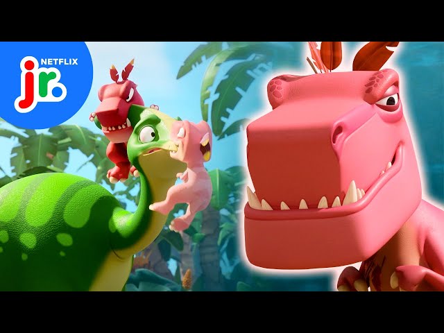 Baby Dinosaur Feeding Frenzy! 🦕 Bad Dinosaurs | Netflix Jr