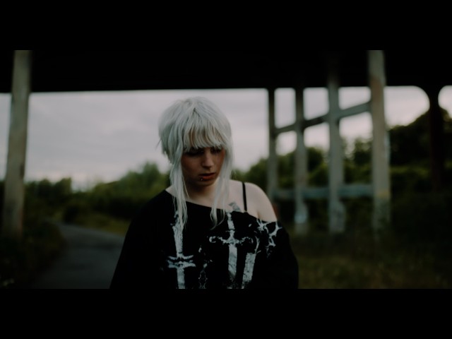 THÉA – BBY ME LAISSE PAS