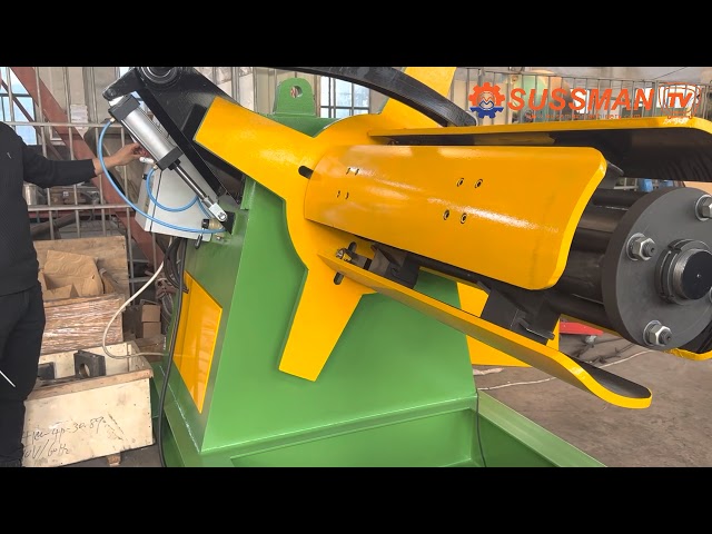 How to operate the hydraulic decoiler