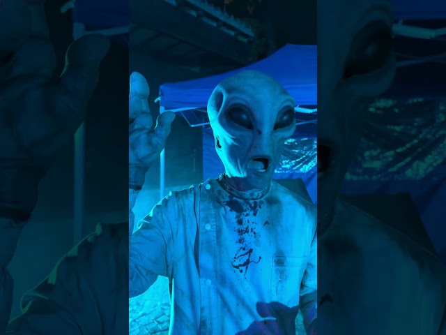 [4K] HALLOWEEN PARQUE DE ATRACCIONES DE MADRID 2025 - AREA 51