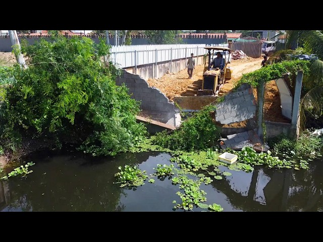 First Start Amazing PROJECT!! LANDFILL Delete Deep Fish Pond Use Strong Bulldozer & 5Ton Truck.