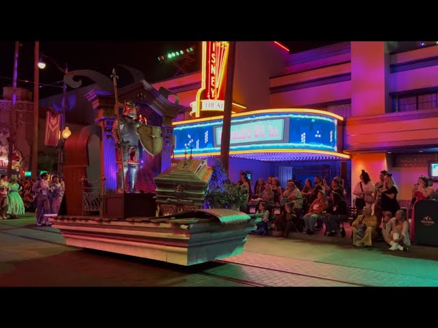 Madame Leota’s Swinging Wake | Full First  Performance | Oogie Boogie Bash