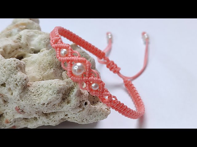 DIY Macrame Bracelet: Square Knot with a Center Diamond Pattern | Macrame Bracelet Tutorial