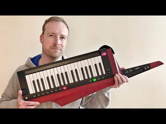 Korg RK100S2 Review - Can a guitarist play keytar?