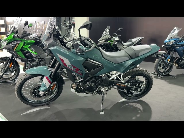 2026 Kawasaki KLE500 – 451cc Parallel-Twin Rally Adventure Walkaround! | Moto Passion Belgrade 2026