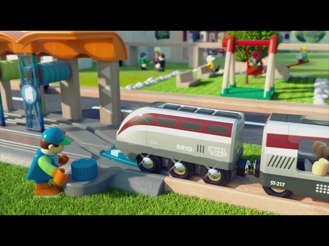 BRIO World - 33834 Smart Tech Engine with Action Tunnels and 33874 Washing Station
