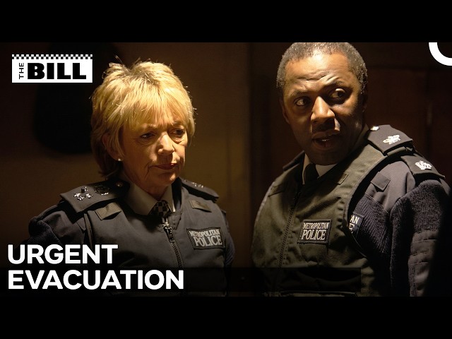 Station Evacuated In Siege Crisis | The Bill - Season 20 Episode 3 | Kidnap and Ransom (2004)