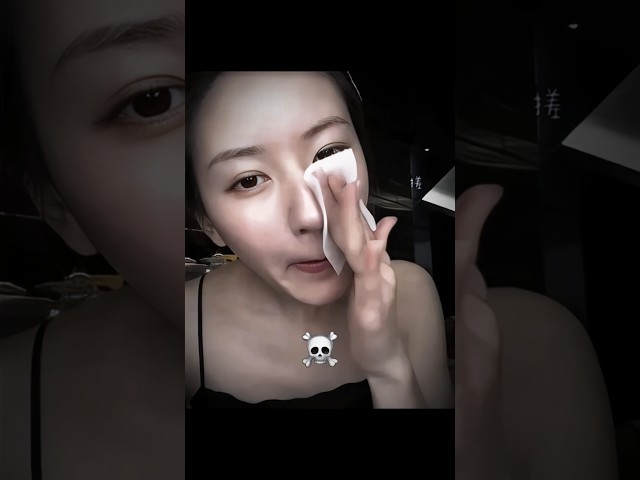 She is beautiful with facial surgery ☠️ #zhaolusi