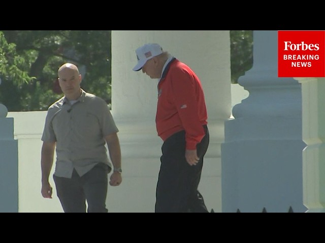 BREAKING NEWS: President Trump Departs White House En Route To Trump National Golf Club