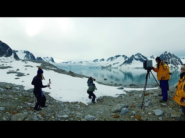 "Arctica" en 360°, le shooting mode au pôle Nord