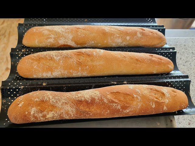 How easy is the Panasonic SD YR2550SXC Auto Bread Maker to use ?