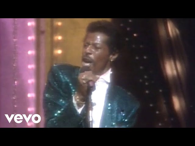 The Temptations - Treat Her Like A Lady