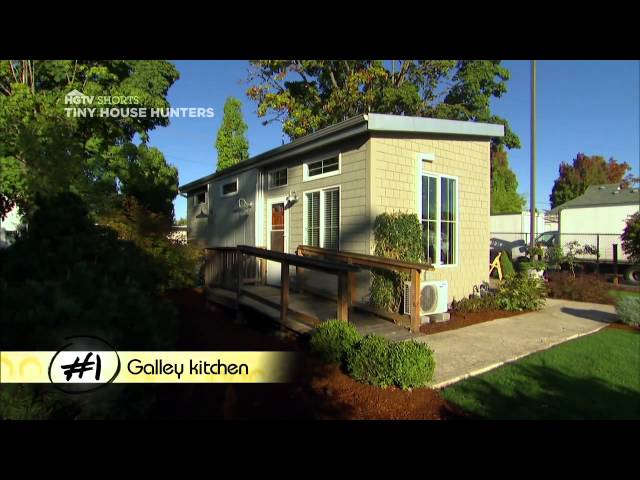 Tiny Livin' on an Orchard | Tiny House Hunters | HGTV Asia