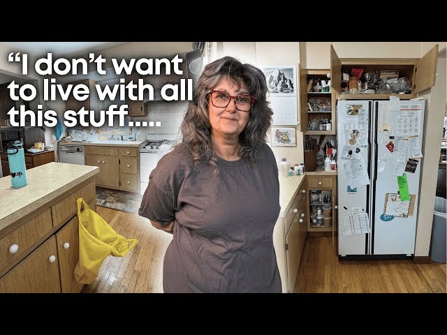 Confronting A Lifetime of Clutter 😳 💪 HELPING A RETIREE DECLUTTER HER KITCHEN ep. 01