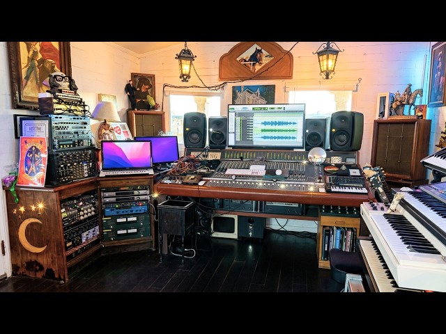 Inside the Studio where Queens of the stone age Recorded