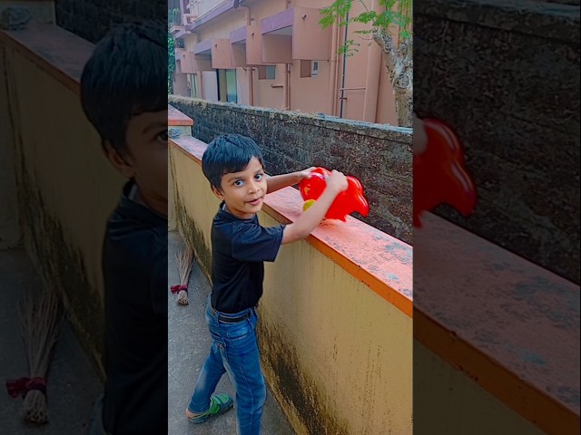 Varun kha gaya😱#shortvideo #viralvideo #funnyvideo