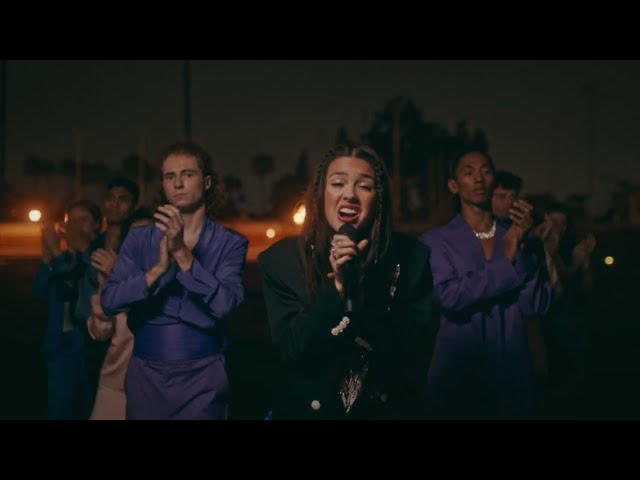 Olivia Rodrigo – drivers license (live from SOUR prom)
