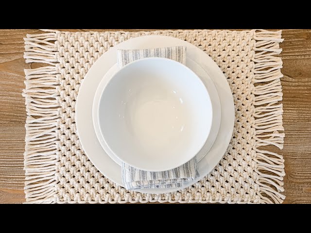 Macrame Placemat: Alternating Square Knots | Beginner Tutorial