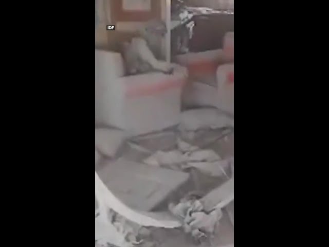 Final moments of Hamas leader caught on camera