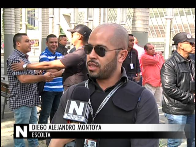 Escoltas de la UNP realizaron un nuevo plantón para exigir garantías [Noticias] - TeleMedellin