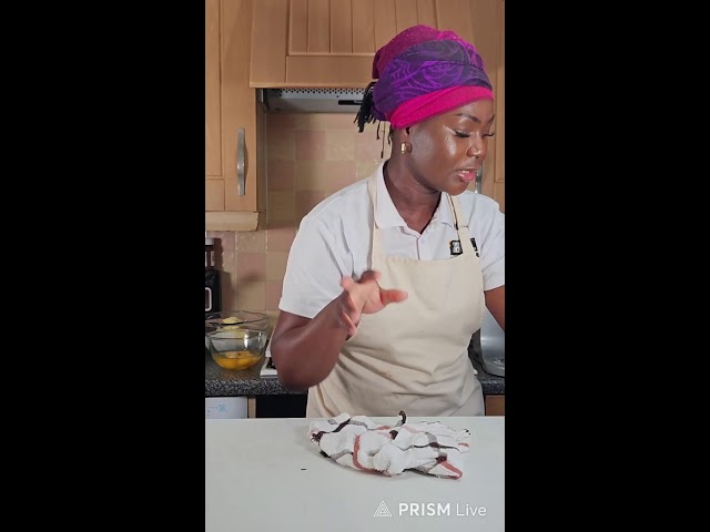 Live Cake Baking Tutorial| watch me bake a banana tray cake