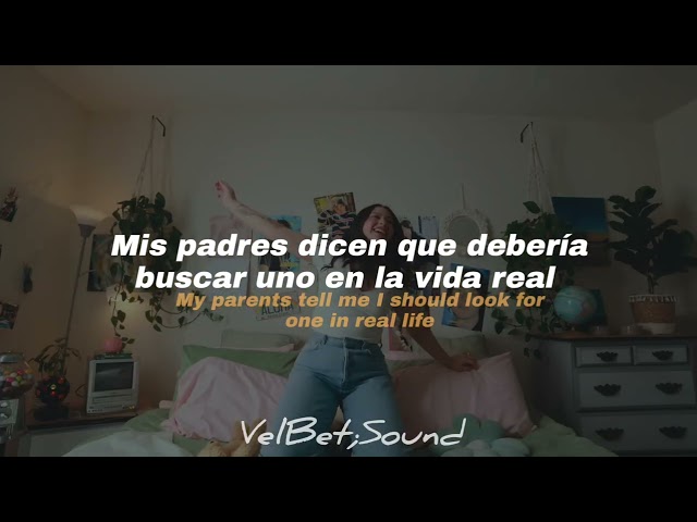 Fictional - Khloe Rose / lyrics + sub español | Video Musical