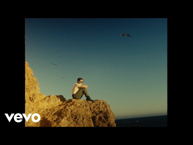 Niall Horan - Little More Time (Seaside Visual)