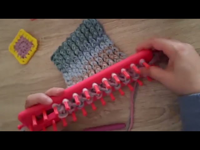 knitting loom en français. Knitting loom for beginners step by step #knitting #crochet #diy #scarf  