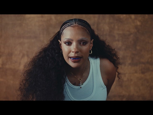 Samara Cyn - ¡guau! [Vídeo oficial]