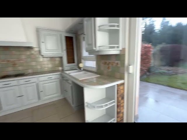 FLEU - MAISON - 4 CHAMBRES - IDEAL COLOCATION OU FAMILLE